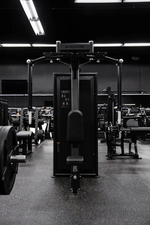 Skelcore commercial gym floor